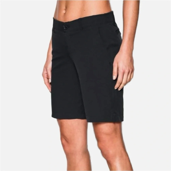 Under Armour Women’s Fitted Shorts Size 4 HeatGear Black Flat Front Pockets Golf - Picture 2 of 10